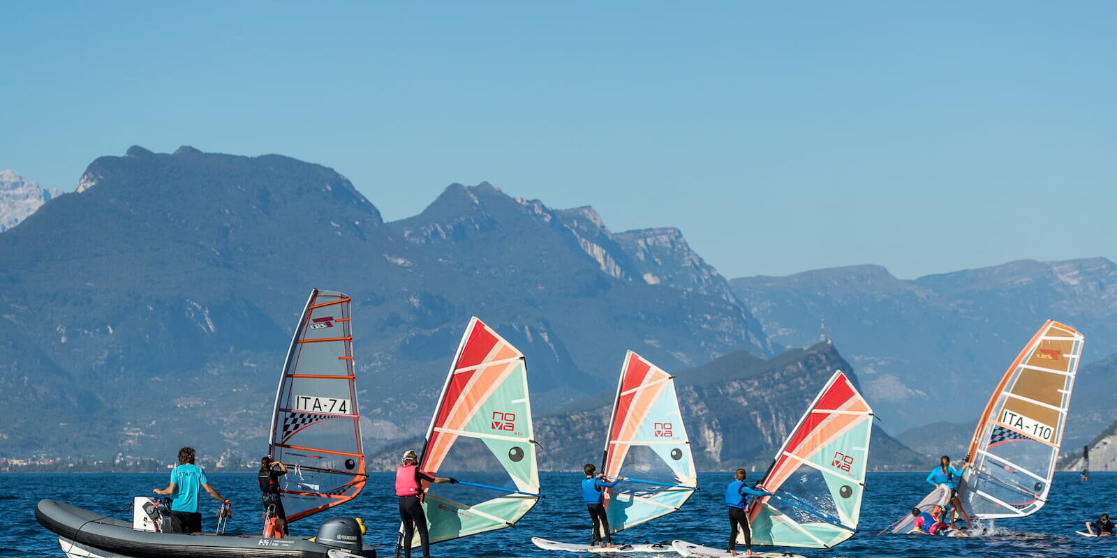 Scuola Windsurf Estate Fraglia Vela Malcesine Lago di Garda